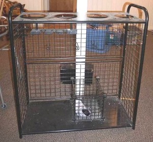 lot 273 image: Metal game organizer