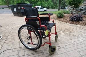 lot 298 image: Wheel chair