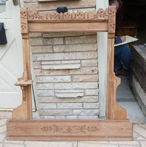 lot 299 image: mirror frame