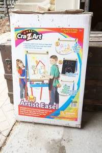 lot 304 image: Art easel