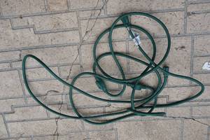 lot 356 image: Multi cord