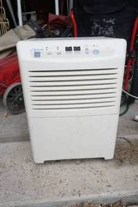 lot 373 image: Dehumidifier