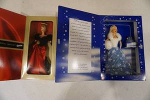lot 23 image: Barbies