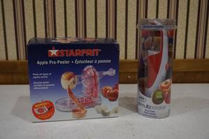 lot 64 image: Apple peelers