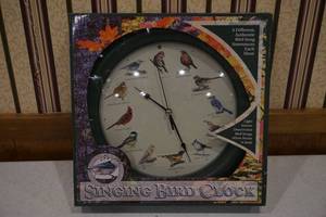 lot 68 image: Clock