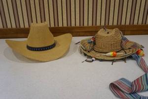 lot 90 image: Hat, fishing hat