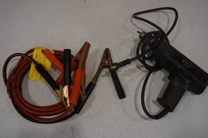 lot 106 image: Jumper cables, drill