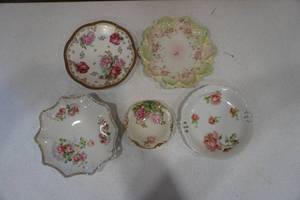 lot 110 image: Plates