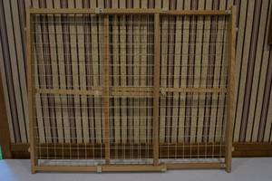 lot 111 image: Dog gate