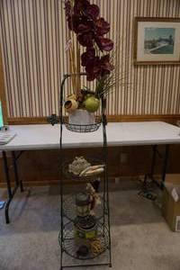 lot 133 image: plant stand, decor