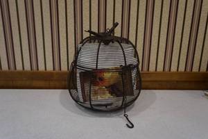 lot 172 image: Metal basket