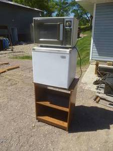 Microwave & Refrigerator