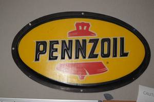 lot 21 image: Pennzoil Raised Letter Sign