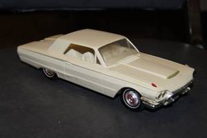 lot 113 image: 1964 Ford Thunderbird Dealership Promo Scale Model Car