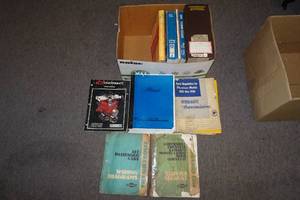 lot 137 image: Vintage GM Shop Manuals - Pontiac Dealer Service Newsletters