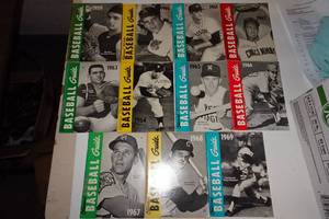 lot 157 image: 1959-1969 College Baseball Guide Books