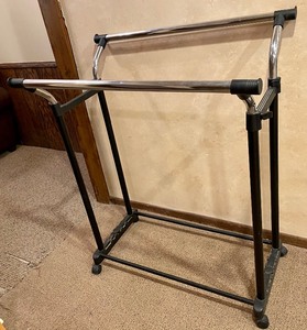 lot 60 image: Rolling Clothing Rack