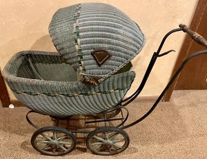 lot 57 image: Vintage Baby Stoller