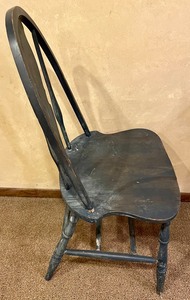 lot 71 image: Vintage Chair