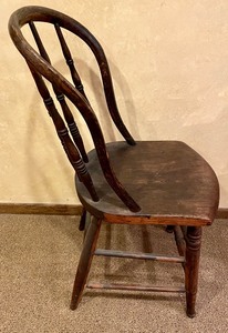 lot 81 image: Vintage Chair