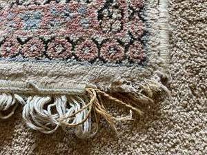 lot 113 image: Throw Rug