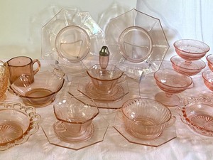 lot 24 image: A Wonderful Collection of Pink Depression Glassware