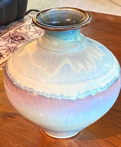 lot 206 image: Stunning Campbell Pottery Vase