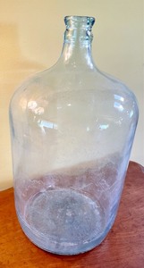 lot 294 image: Large Clear Glass 5 Gallon Jar