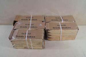 lot 168 image: 1x2x12 Wood Grade Stakes