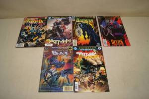 lot 120 image: Batman Comic Books - Dark Knight