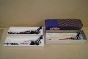 lot 118 image: 3 Action Die-Cast Top Fuel Dragsters