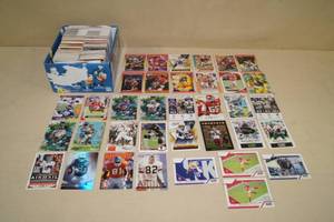 lot 56 image: Box of Football Cards - 80s - Current, Justin Jefferson