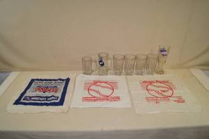 lot 45 image: Minnesota Twins and Vikings Glasses and Hankies