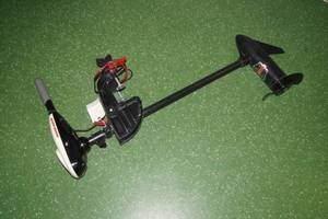 lot 24 image: Minn Kota Endura 30 Transom Mount Trolling Motor