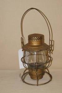 lot 30 image: Antique Adlake Pennsylvania Line Railroad Lantern