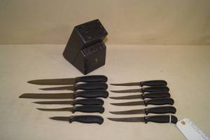 lot 22 image: J A Henckels International Stainless Steel Cutlery Set with Block