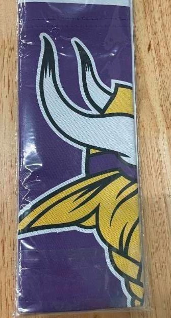 lot 38 image: Minnesota Vikings Double Sided Garden Flag