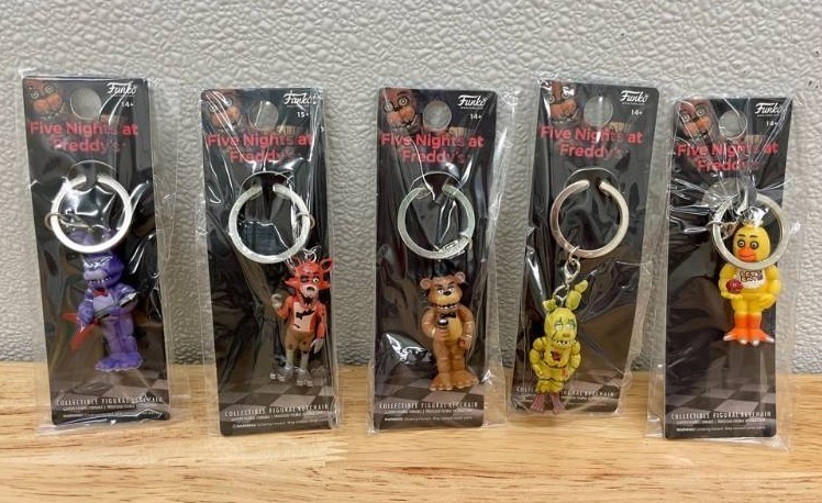 lot 31 image: Funko FNAF Five Nights at Freddys Set of 5 Collectible Figure Keychains