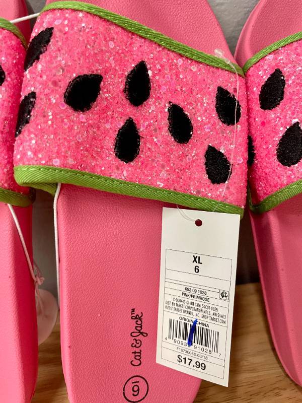 lot 33 image: 2 Girls Watermelon Pool Slide Glitter Sandals Slip On Size Youth 6 XL