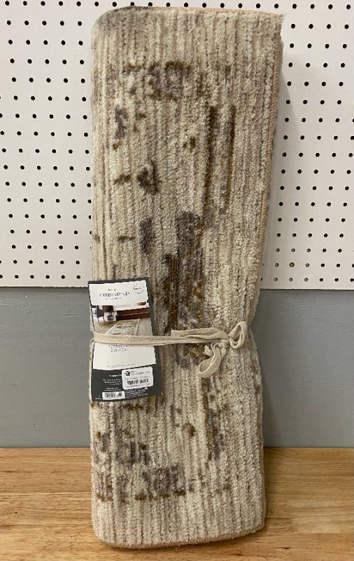 lot 8 image: Vintage Style 2x7 Tan Runner Rug with Backing