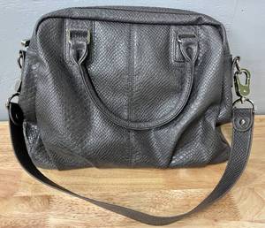 lot 10 image: Thirty One Jewel Brand Large Faux Snakeskin Bag Purse
