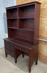 lot 3 image: Childrens Cherry Desk with Hutch