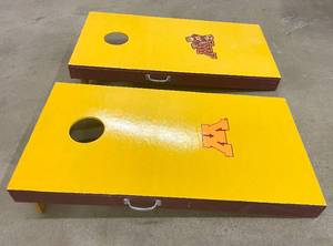 lot 90 image: CUSTOM Minnesota Golden Gophers Bean Bag Corn Hole Boards