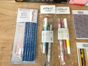 lot 66 image: Lot of Art Crafts and Writing Supplies.  
