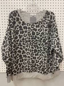 lot 80 image: Grayson Threads Womens Animal Print Sweatshirt XXL