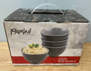 lot 109 image: Parini Lot of 4 Rice Bowls