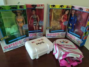 lot 6 image: Spice Girls Concert Collection Dolls And More