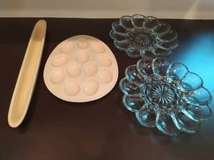 lot 104 image: Serving Platters