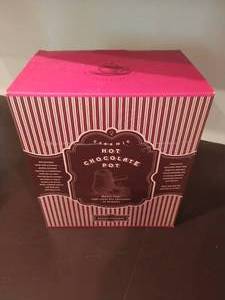 lot 123 image: Hot Chocolate Pot