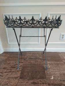 lot 36 image: Metal Folding Tray